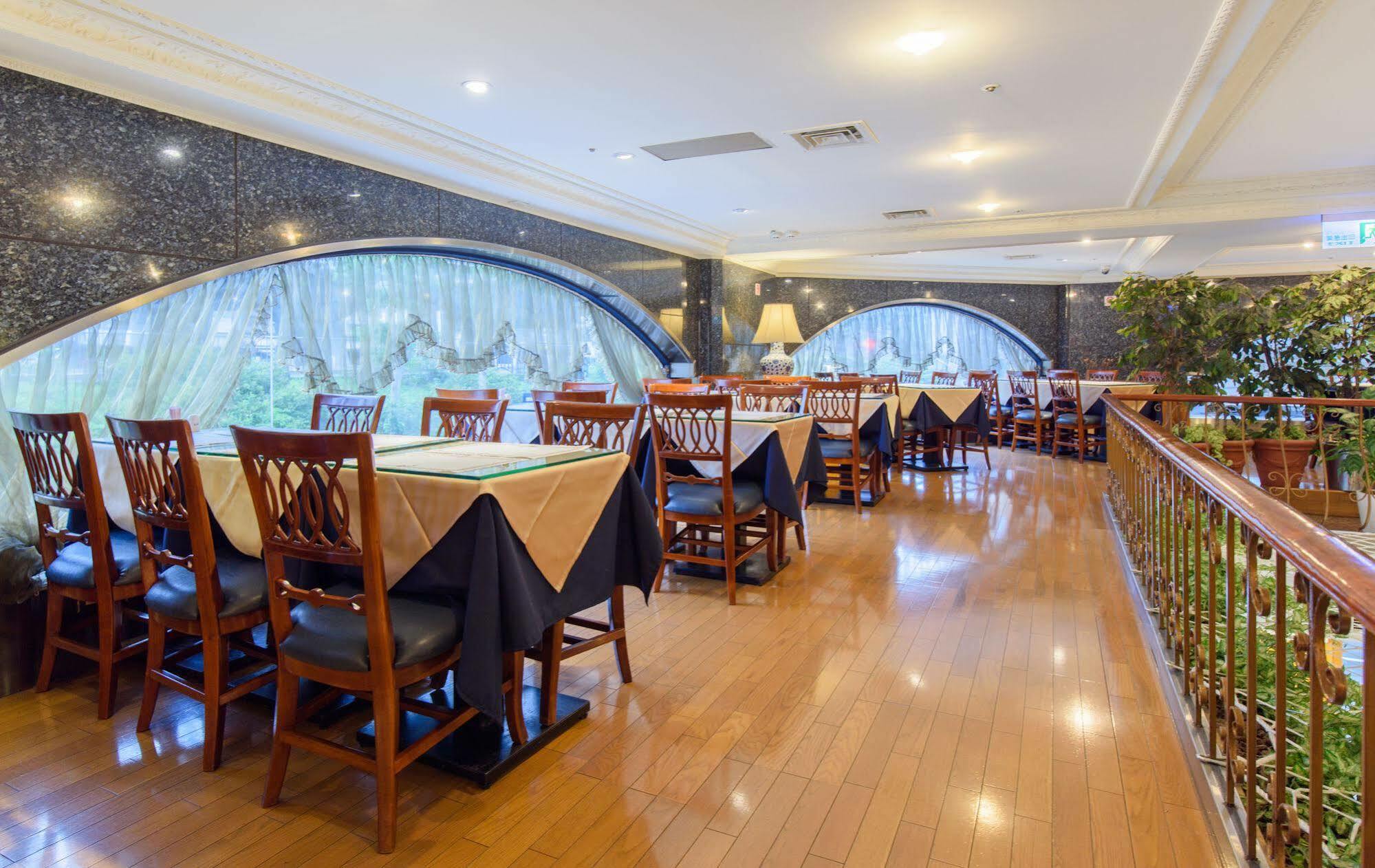 Silken Hotel Đài Bắc Ngoại thất bức ảnh